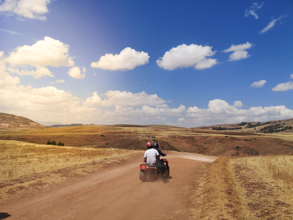 Les obligations de l'assurance quad : guide juridique complet