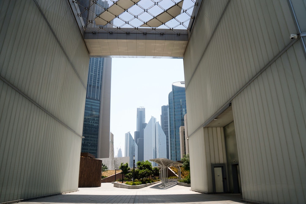 Décryptage de la création d'une société en free-zone à Dubaï : une opportunité unique pour les entrepreneurs internationaux