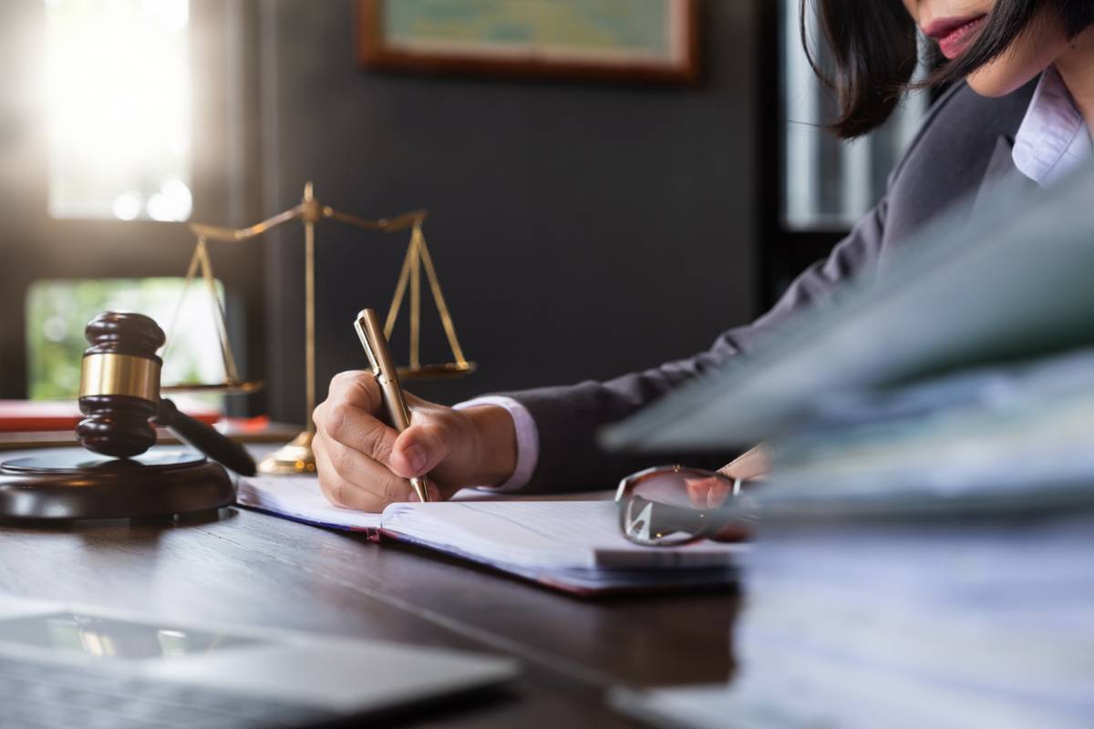 Critères pour choisir un cabinet d'avocats international