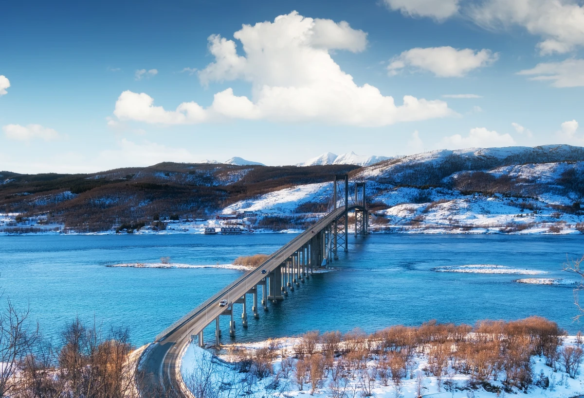 Les enjeux juridiques de l'exploitation des ressources naturelles dans l'Arctique