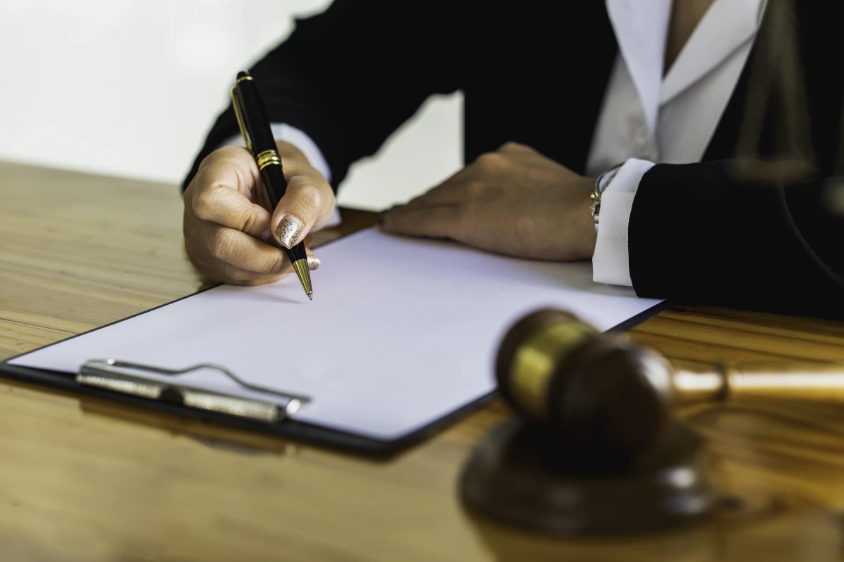La responsabilité civile du notaire : un équilibre délicat entre devoir et protection