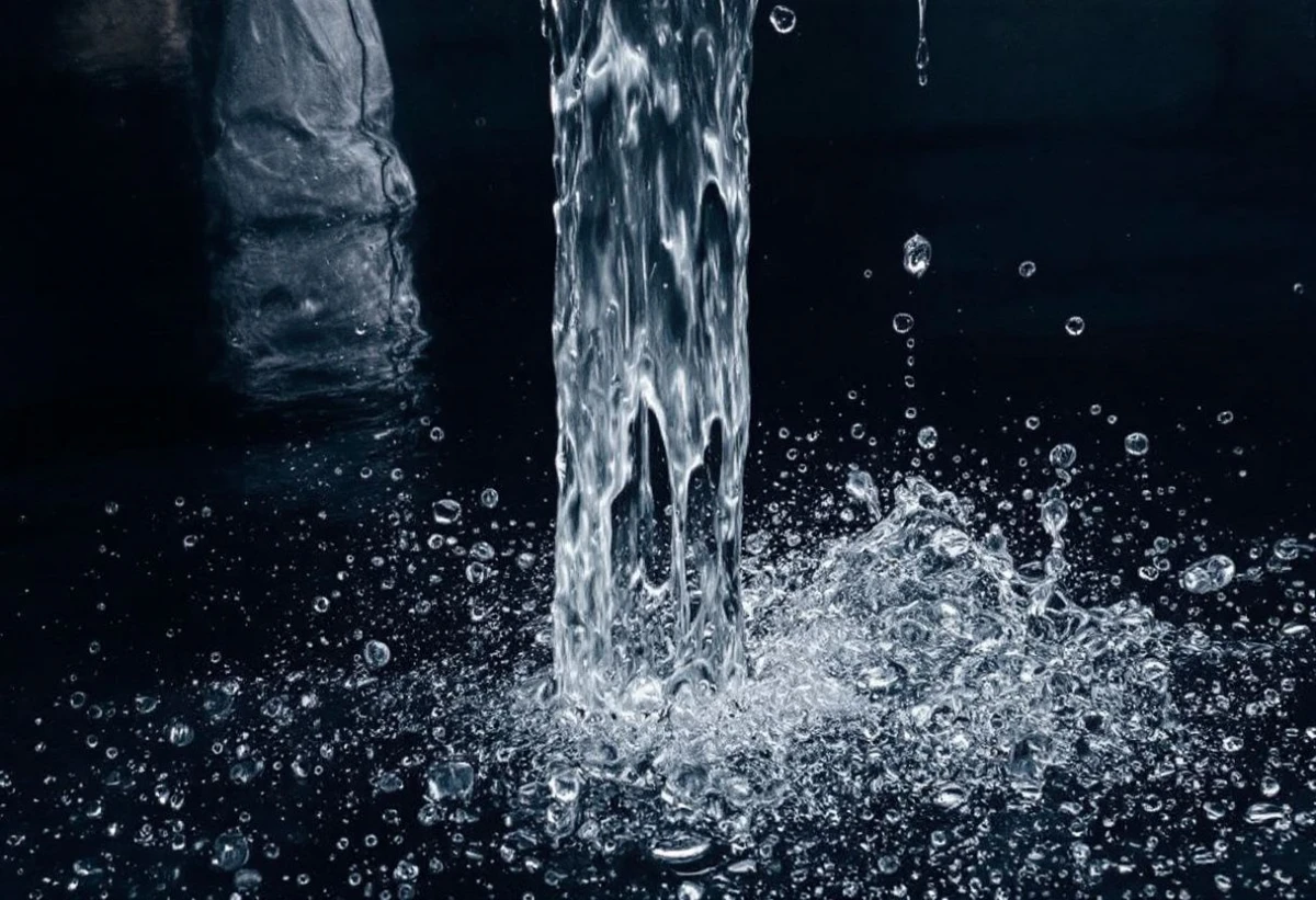 Puis-je demander une indemnisation pour un dégât des eaux non réparé par mon voisin ?