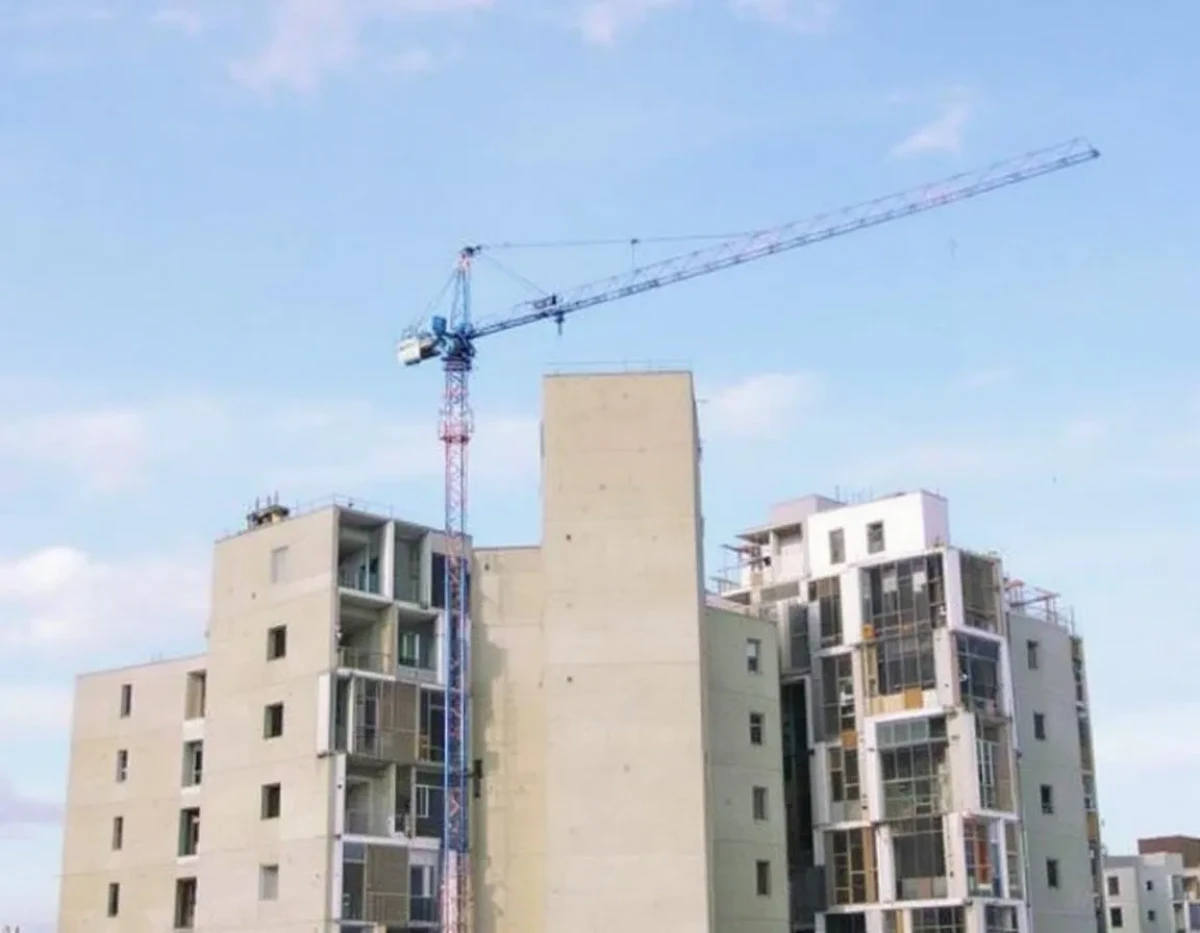 La responsabilité du constructeur face aux malfaçons : guide d'action pour les propriétaires lésés
