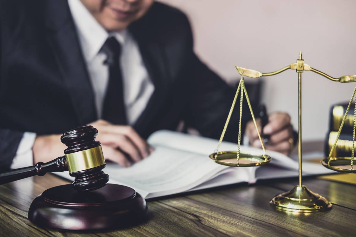 Comment choisir le bon avocat à Rouen pour votre indemnisation ?